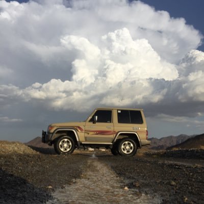 زخات المطر صوت الرعد عتمة غيوم ضوء البرق بإخِتصآرْ : هَذآ هِوْ جويّ ، ☔☔ *
