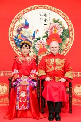 Kentuckian, Christian, husband, daddy, Lee U. alum, culture & language enthusiast, teacher, learner, gamer... me. In Henan 10 yrs running. 洛阳是我第二个家。