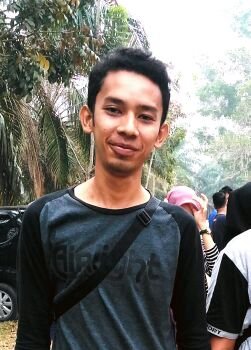D3 Teknik Informatika '08 USU
S1 Teknik Sipil '12 Unsam Langsa