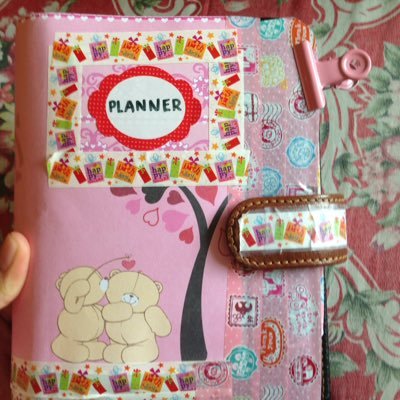 PlanWithG's profile picture. A 12 year old girl who loves planning :) #Philippines