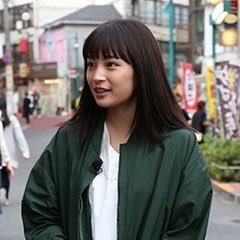 広瀬すず 直筆サイン入りグッズ (@ay_spy) / X