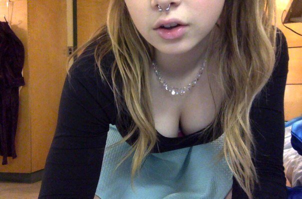 Hello:3 My login is katye19 on https://t.co/MUQsPXrnYb