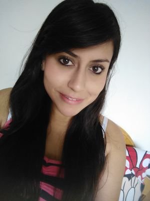estudiante de administracion de empresas de la universidad santo tomas, loca seguidora de carlos vives