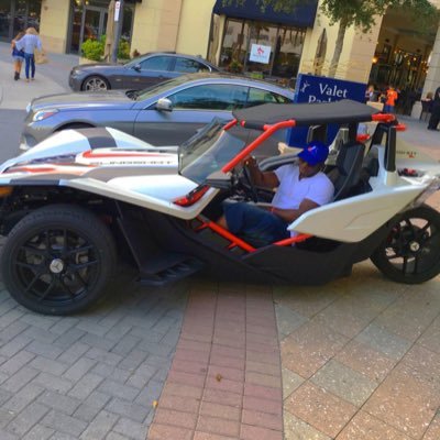 Top 1% Earner - I make money in minutes 💸 CloutZap Influencer - Start earning instantly! 🤑