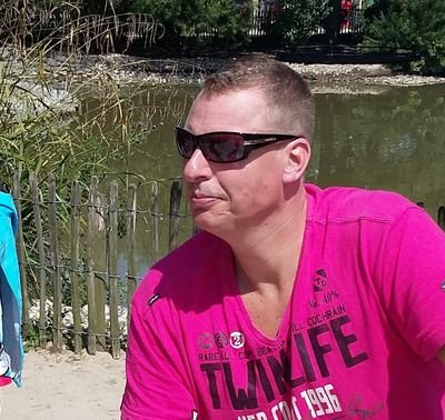 mzboxmeer's profile picture. 