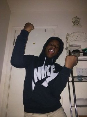 staylit_011's profile picture. I CaN STeAL YO BiTcH AnY SeCOnD SoRRY DoNT BE MaD ;*