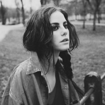 DwindlingEmber's profile picture. ❝Pᴀɪɴ ᴡɪʟʟ ᴀʙᴏʟɪsʜ ᴅɪsᴏʙᴇᴅɪᴇɴᴄᴇ❞