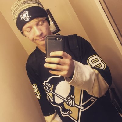 DylanMcBride19's profile picture. Jr. firefighter at CFD Jr at CHS ⚾️⚾️