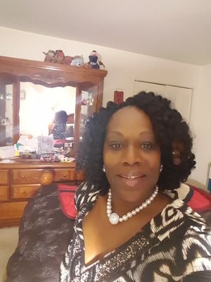 ladygemini614's profile picture. 