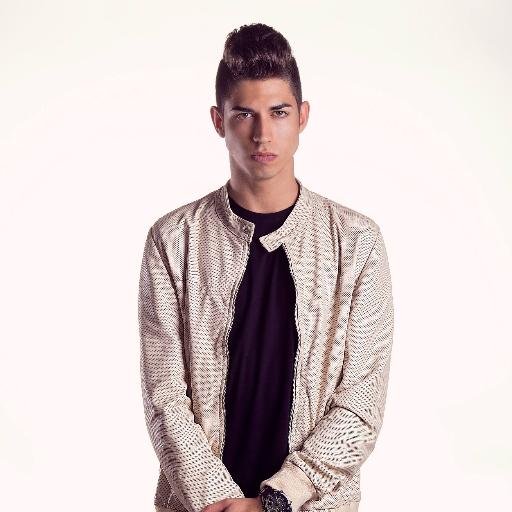 DJDrewTrax's profile picture. Dreamer, Composer, DJ and Producer from Naples, Italy.

Info: 
drewtrax97@gmail.com
Promo/Demo: promo.drewtrax@gmail.com