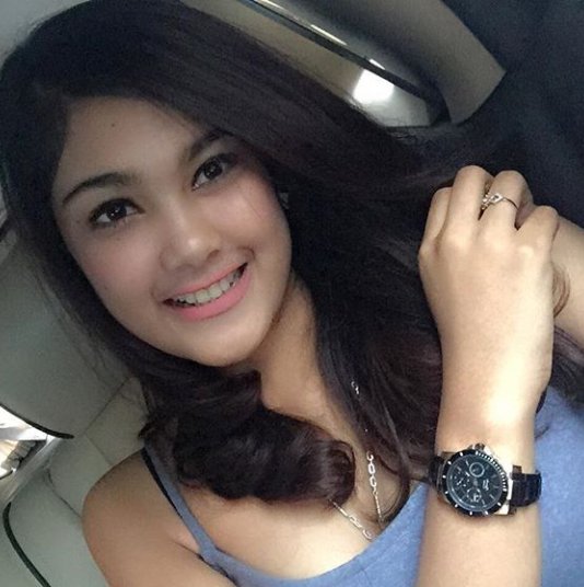 vivi_loisha's profile picture. Love, life