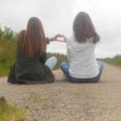 Ma_et_No_Makeup's profile picture. Marine & Noémi
14years/ Bretagne
Youtubeuse beauté.