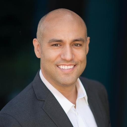 Roger Banning, Realtor, represents homebuyers & sellers large and small, from custom homes to condos, specializing in the Scottsdale/Phoenix real estate market.