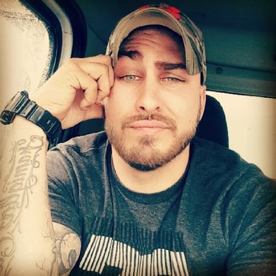 FioraniShane's profile picture. 