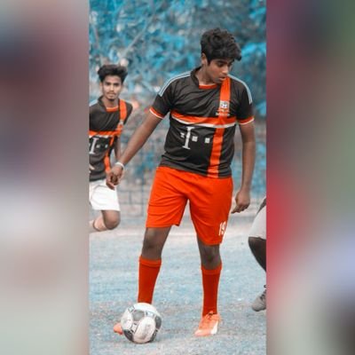 Manchester United fan forever...
We are united... passion for football, love music, big foodie, engineering student @rait....