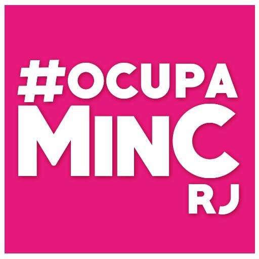 Não reconhecemos o governo golpista. Ocupação do Palácio Capanema. Artistas, profissionais da cultura e sociedade civil organizada. #ForaTemer