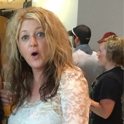 sokrkx's profile picture. Fan of NHL-Ryan Reaves, Scottie Upshall, Jaden Schwartz, Ryan O’Reily, Jordan Bennington. Love Chris Cagle, Trent Tomlinson, Morgan Wallen and Gary Allen.