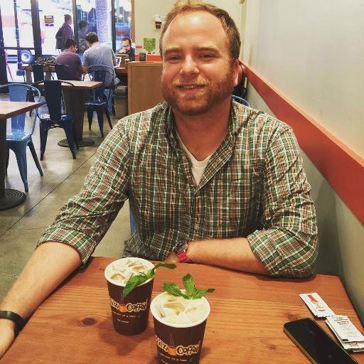 wowitscharlie's profile picture. 