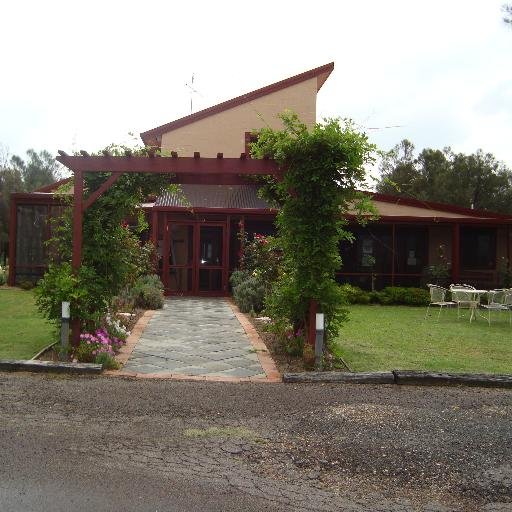 VillasWines's profile picture. 