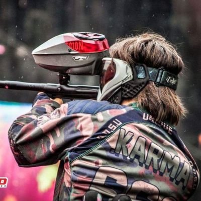 nekokarma's profile picture. En este timeline solo encontrara letras de canciones que estoy escuchando, opiniones sin sentido y RT´s. Si no le gusta, pues no me siga.