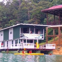 Square Kenyir Houseboat menyediakan perkhidmatan sewa tasik kenyir houseboat.

Untuk maklumat lanjut, sila hubungi kami di 017-981 7658