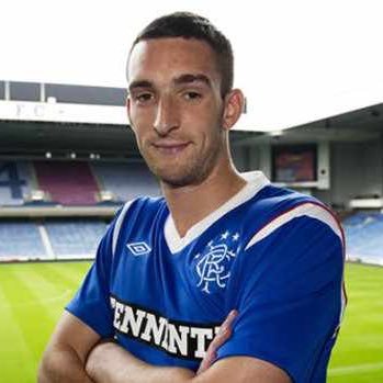 Lee Wallace on Twitter: "Im a grass"