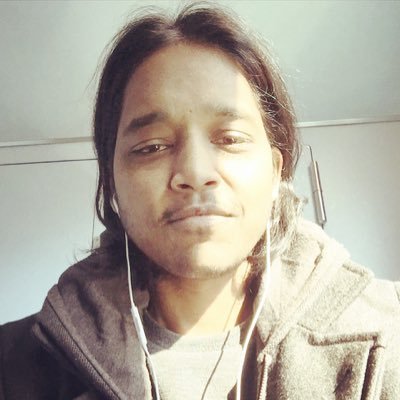 Vishs_Circle's profile picture. "I smoke therefore I am." and other things I make up. Marketing and Digital Transformation Consultant. UK-based.