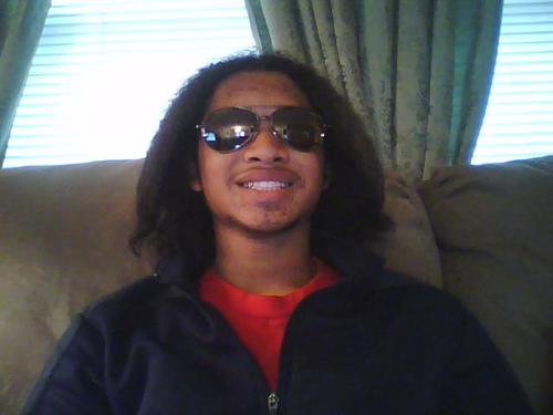 averysmith44's profile picture. i play football and golf at JHS