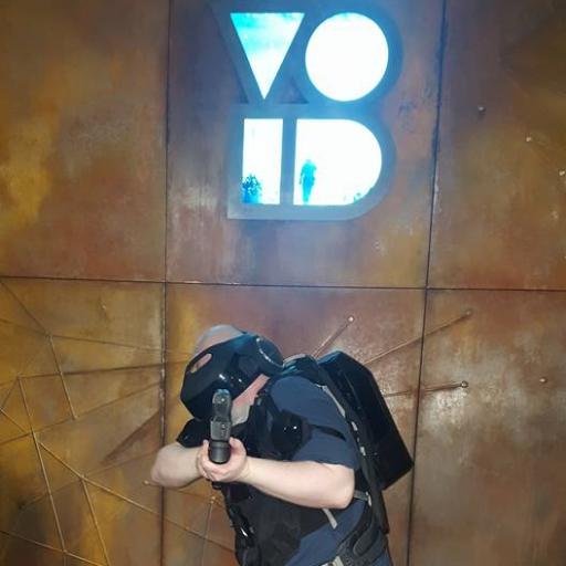 Co-host of Gunters Universe, Host of the Left-Handed VR Podcast, and a member of the psybient band SunChill3 https://t.co/2OUEHxwTwR https://t.co/FKOv7rhJrC