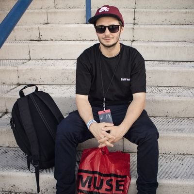 konradlis92's profile picture. Adobe Expert Premiere CC.

Filmmaker & Video Editor