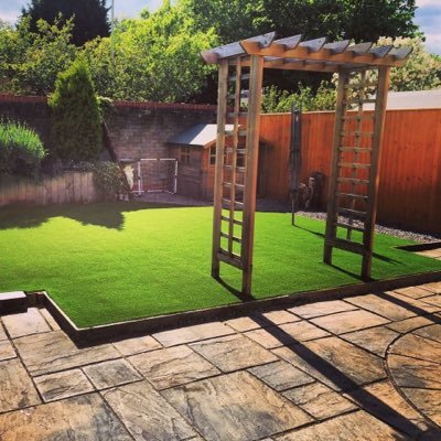 Supplying and fitting artificial grass Are you looking for the garden to stay green all year round with no more cutting the grass? No more mud