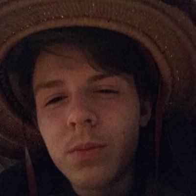 Hey internet! lets try to game and have fun, usually streaming RS siege, destiny, singleplayer adventure games and any requests