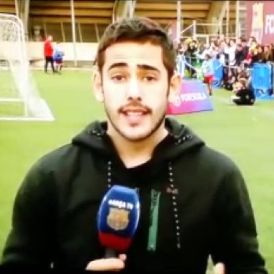 Periodista. Pasé por las redacciones de @mundodeportivo y @FCBtv. Ahora, gestor de negocios en Caixabank.