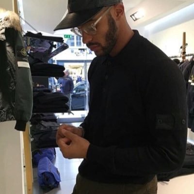 qassimrpgflu's profile picture. bébé tu veux un baise main, branle moi