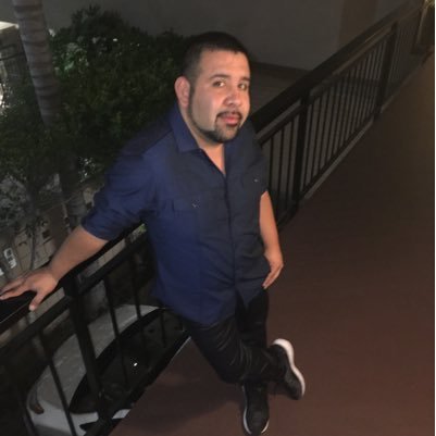 Visit me at https://t.co/OzUNerei9r ... Hope to see you at one of my parties in the near future.
