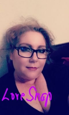 Single mom who loves her family, all genres of movies & music, dancing, dining in or out, adventurous and a bit old fashioned