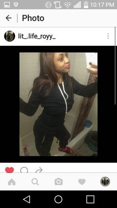 jshcbcvjsao's profile picture. follow me on instagram:
lit_.life_royy_       
Dont follow to unfollow twitter kids