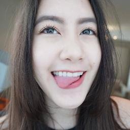 AvelineTjiandra's profile picture. Calm Down