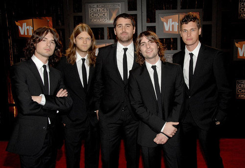 rooneystreet's profile picture. We are the Rooney Street Team and are we are dedicated to promoting anything and everything about the band Rooney!