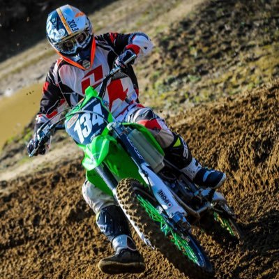 Nicolas16883359's profile picture. 