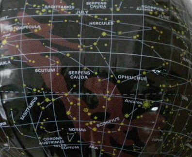 Amadven's profile picture. Sensible a las Artes Plásticas,la Política,la Música...Aficionada a la Macrofotografía.Me gusta el Oporto,Tequila o Café dependiendo del lugar o de la compañía.