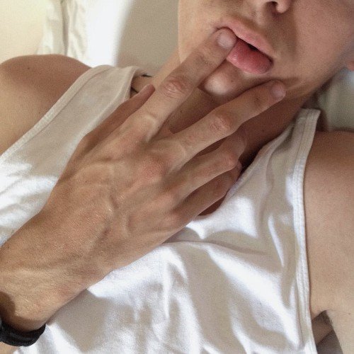 kwnaslou's profile picture. inac | connais-moi toi même (: