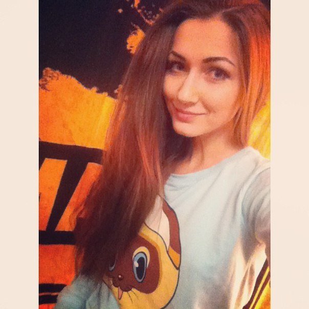 brittproblems's profile picture. 