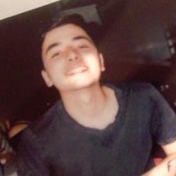 naoysch's profile picture. 