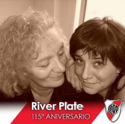 Crisbix44's profile picture. La poesia y una forma de expresion en la cual se vuelca ese lenguaje propio, que habla de causas y efectos de #MigracionesDelAlma.