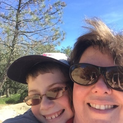 hlh5326's profile picture. 