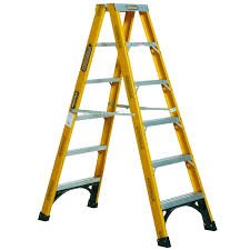 Hallie'sDad'sLadder