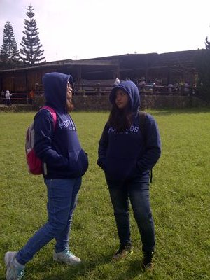 TiaraPutriAndr2's profile picture. 