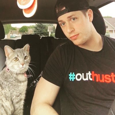 FitnessSlave33's profile picture. I got broads in Atlanta