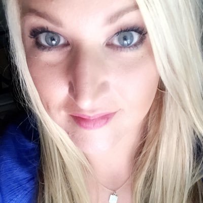 SimpleeMel's profile picture. I, myself, am made entirely of flaws, stitched together with good intentions... :)